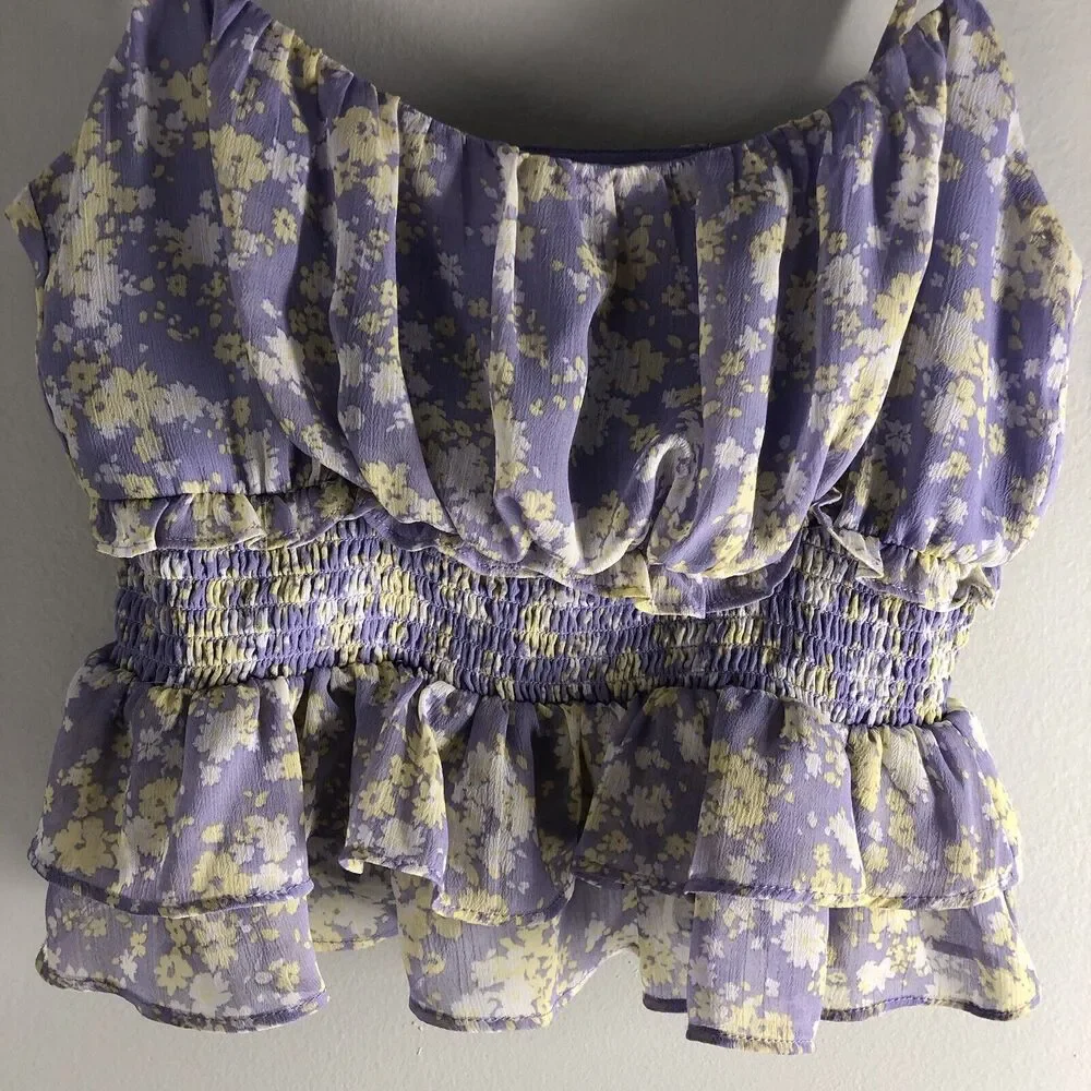ASTR The Label Size Small Cropped‎ Smock Waist Tank Top Purple Floral Flouncy - Picture 3 of 15